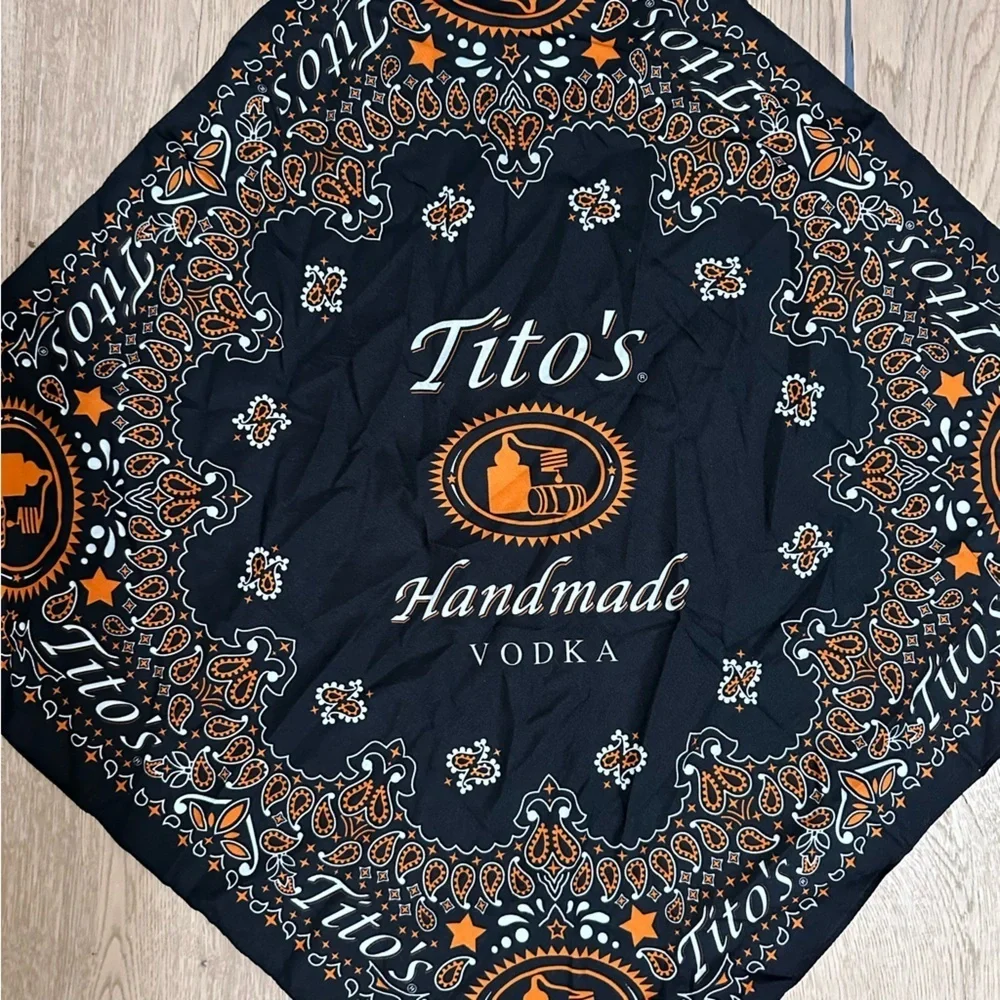 TitoS tito scarf